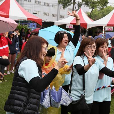 Adb7c920ca3f54897d683f655bf9406b